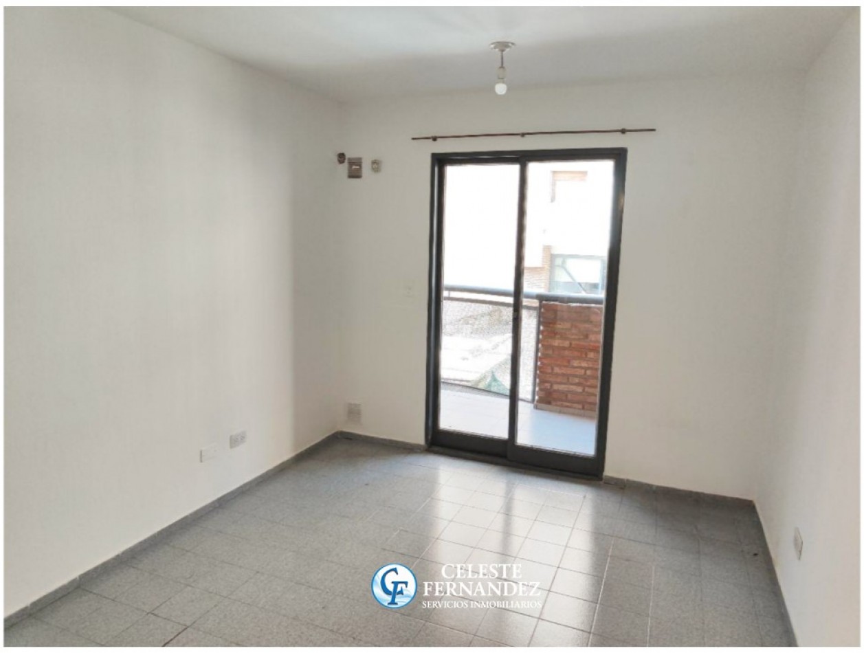 ALQUILER MONOAMBIENTE con Balcon- Barrio Centro