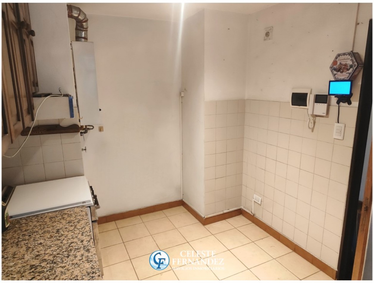 ALQUILER DEPARTAMENTO y COCHERA. Barrio Alberdi