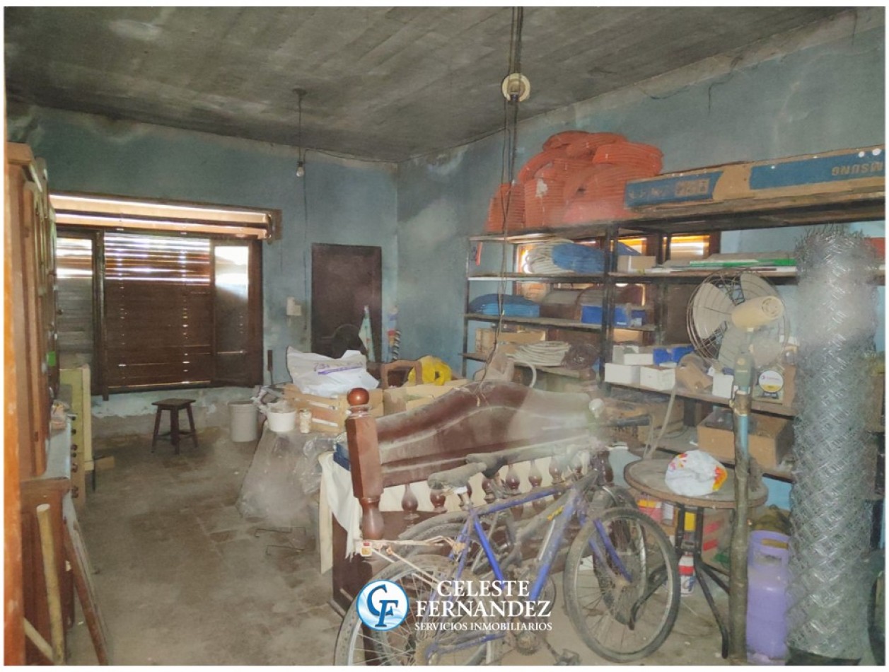 VENTA CASA A RECICLAR- Barrio AltaMIRA