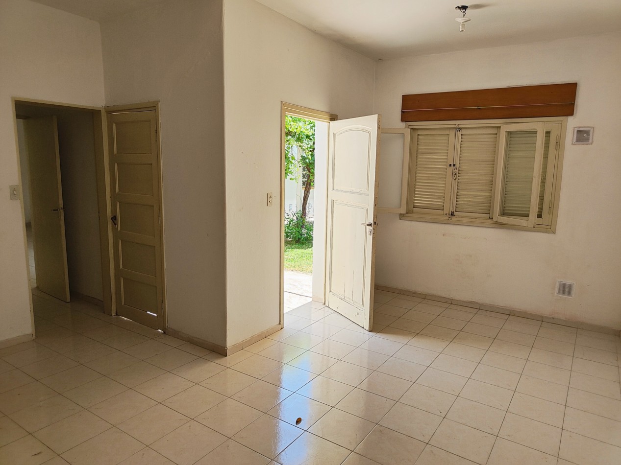 ALQUILER CASA Y DEPARTAMENTO - Barrio Paso de los Andes