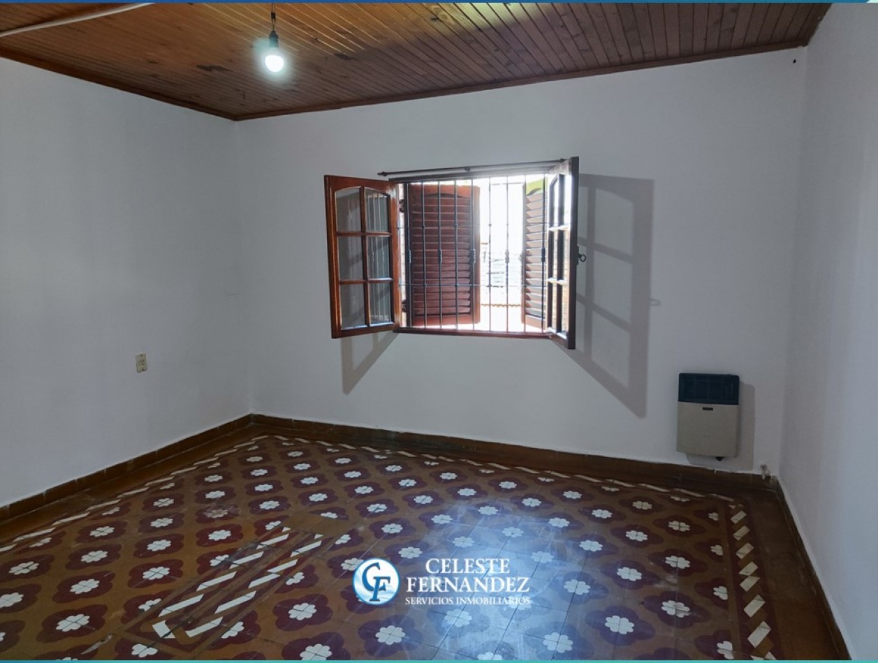 ALQUILER CASA - Barrio Los Boulevares