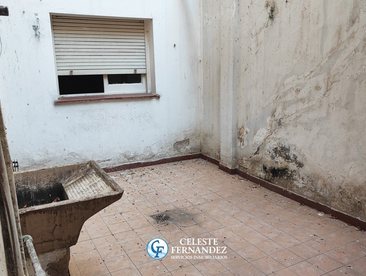 VENTA DEPARTAMENTO - Barrio Nueva Cordoba (A RECICLAR)