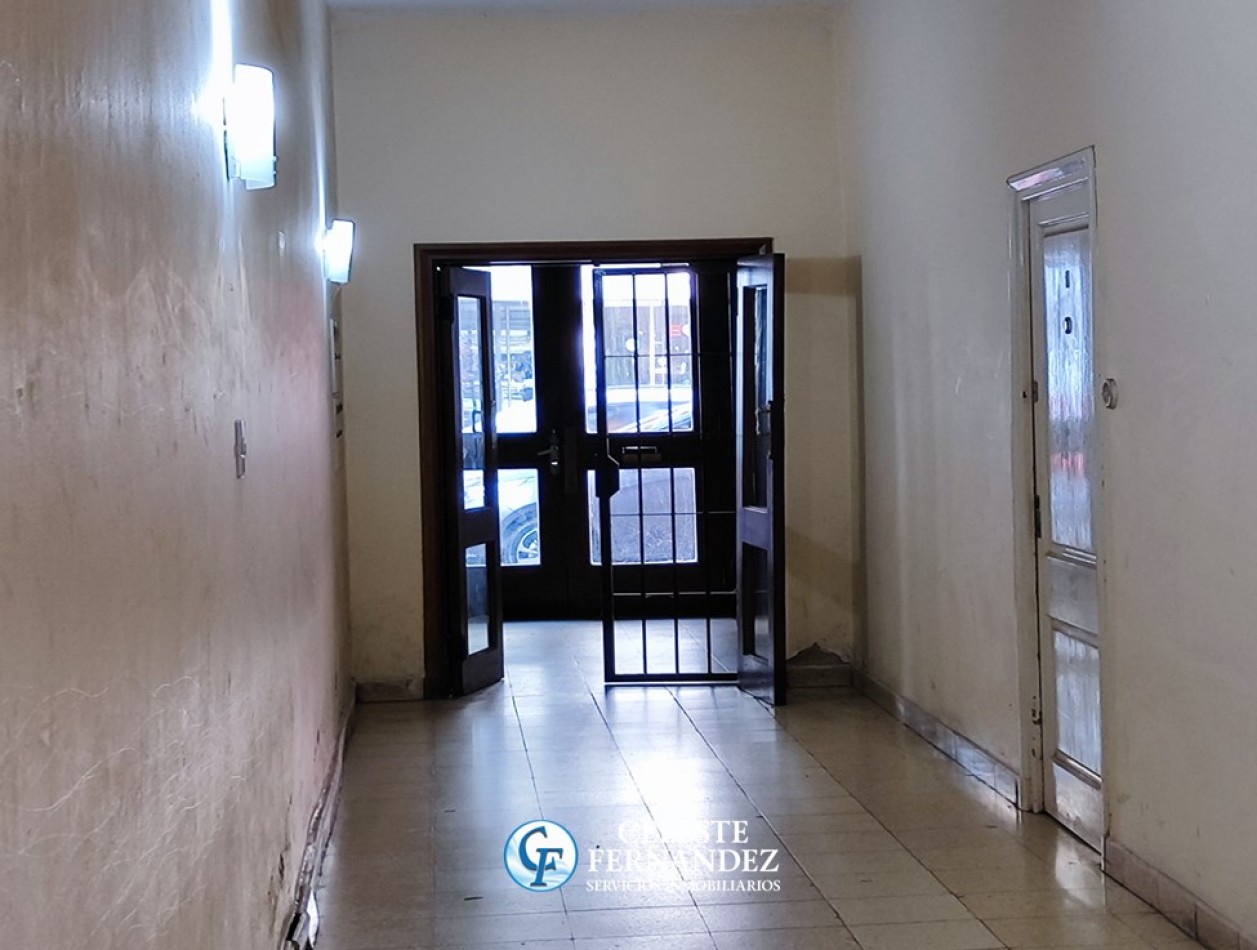 VENTA DEPARTAMENTO - Barrio Nueva Cordoba (A RECICLAR)