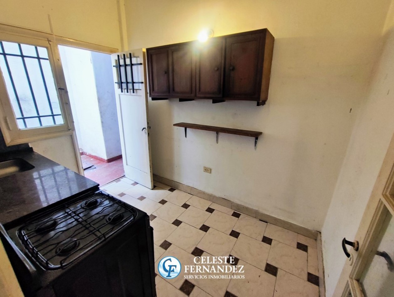 VENTA DEPARTAMENTO - Barrio Nueva Cordoba (A RECICLAR)