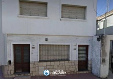 CASA EN VENTA - Barrio Guemes